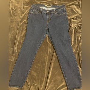 Old Navy Sweetheart Jeans Size 14.